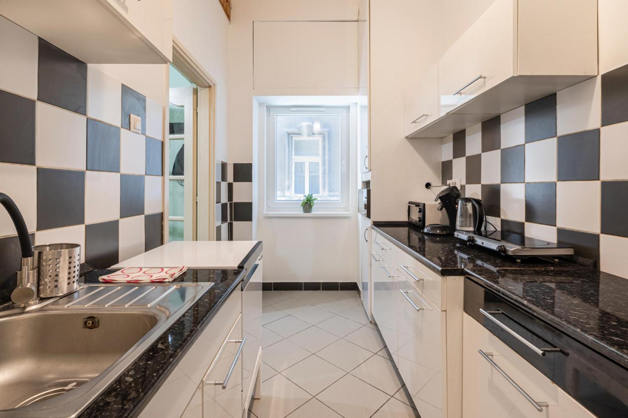 Affordable Heroes' Square Residence Boedapest Buitenkant foto